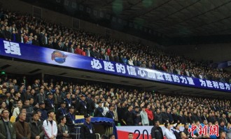  尼斯主场灯光故障导致比赛中断半小时  